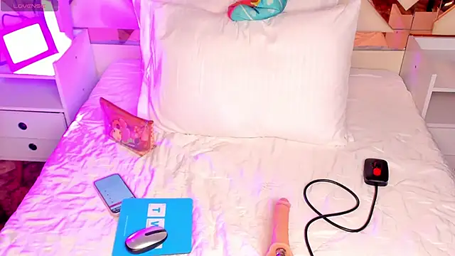 CintiaVega online show from March 3, 2026, 12:01 pm