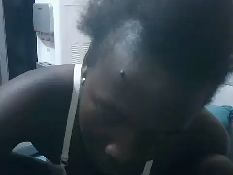 sweety2  online show from November 28, 2025, 5:40 am