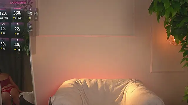 tati  20 online show from September 28, 2025, 9:22 pm