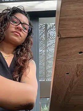 ValeriEvan online show from November 8, 2025, 8:01 pm