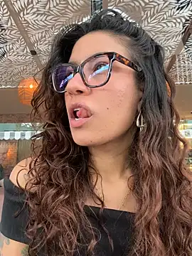 ValeriEvan online show from September 17, 2025, 8:11 pm