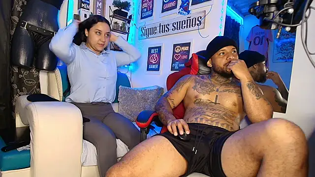 Leenar Key online show from March 31, 2026, 11:29 pm