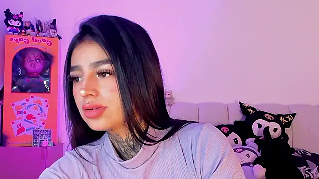 shadowcatt  online show from February 13, 2026, 10:10 pm