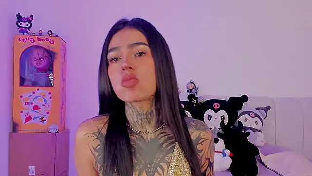 shadowcatt  online show from October 28, 2025, 8:52 pm