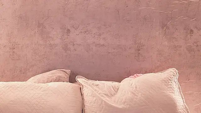 Nicky and Blake online show from September 10, 2025, 6:29 pm