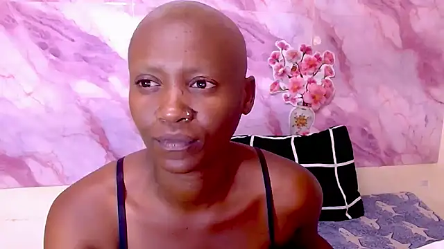 EbonyOlive69 online show from December 21, 2025, 5:47 pm