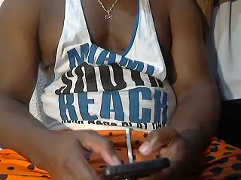 Snapshot of mmoiblack chatting on February 23, 2025, 11:58 pm mmoiblack online show from February 23, 2025, 11:58 pm