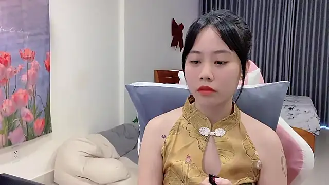 -rosiie- online show from March 21, 2025, 3:55 am