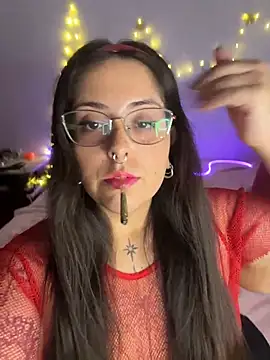 Mizztikaa online show from March 28, 2026, 6:31 pm