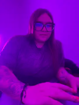 Snapshot of KinkyJessyHotxx chatting on July 10, 2026, 11:49 pm KinkyJessyHotxx online show from July 10, 2026, 11:49 pm