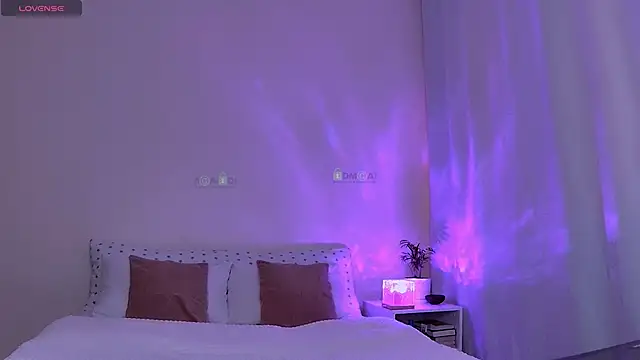 StacyWorry online show from March 23, 2025, 4:27 am