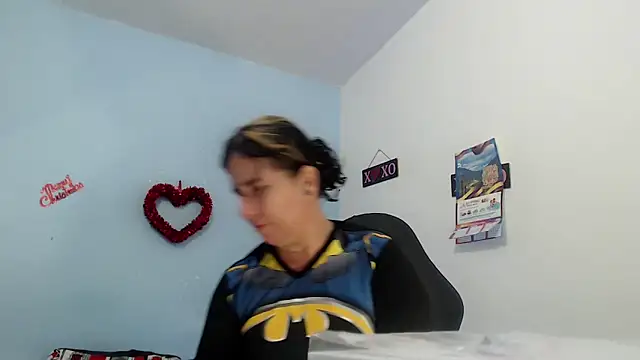 victoria jones online show from March 20, 2026, 12:39 pm