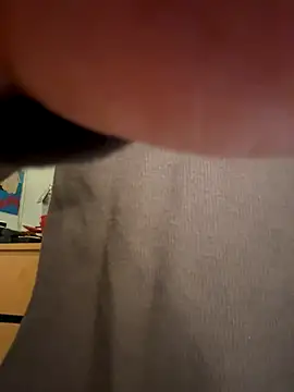 JohnnyDeep187 online show from November 18, 2025, 10:18 am