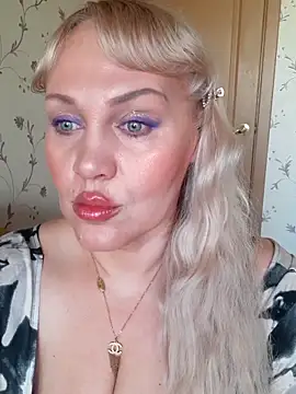 IsabellaBoni online show from March 22, 2026, 7:32 am