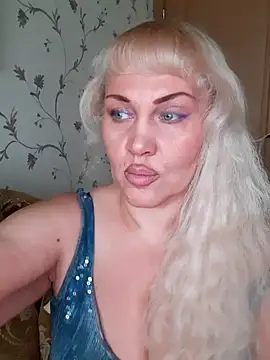 Snapshot of IsabellaBoni chatting on January 12, 2026, 7:15 am IsabellaBoni online show from January 12, 2026, 7:15 am