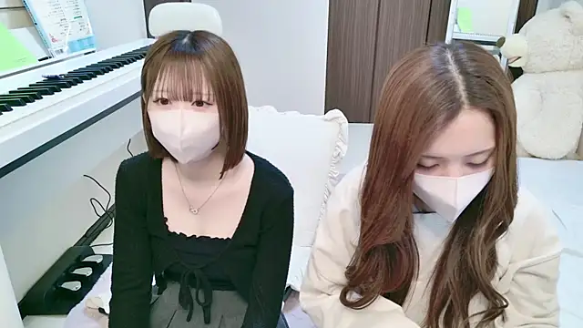 Snapshot of -SHINON- chatting on December 28, 2024, 3:04 pm -SHINON- online show from December 28, 2024, 3:04 pm