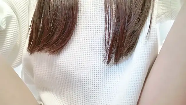 Snapshot of -SHINON- chatting on January 17, 2025, 11:49 am -SHINON- online show from January 17, 2025, 11:49 am