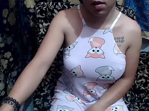 urprincessnicolexxx online show from April 14, 2026, 12:26 am