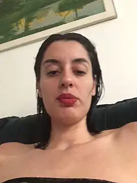 Catmila94 online show from November 5, 2025, 5:38 pm