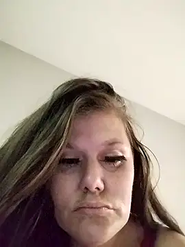 ALISSA BREANN online show from April 18, 2026, 4:20 pm