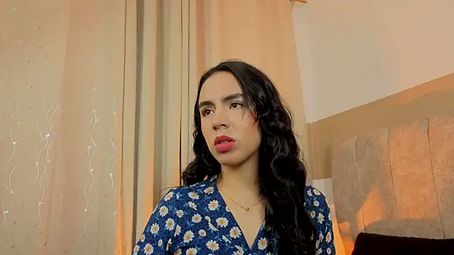 Zara dulce online show from April 27, 2026, 1:09 pm