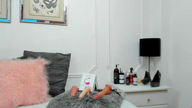 Snapshot of Santy_carrington chatting on January 20, 2025, 10:04 pm Santy carrington online show from January 20, 2025, 10:04 pm