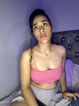 jaderossxx online show from September 24, 2025, 2:18 am