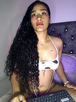 Snapshot of jaderossxx chatting on January 17, 2026, 5:55 am jaderossxx online show from January 17, 2026, 5:55 am