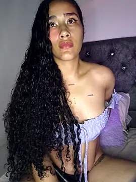 Snapshot of jaderossxx chatting on January 18, 2026, 2:15 am jaderossxx online show from January 18, 2026, 2:15 am