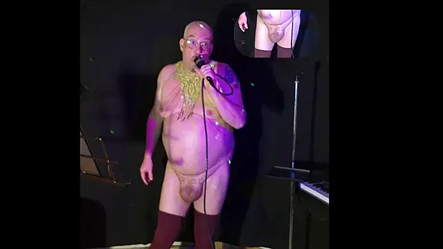 Snapshot of ShamelessMan chatting on December 22, 2024, 3:55 pm ShamelessMan online show from December 22, 2024, 3:55 pm