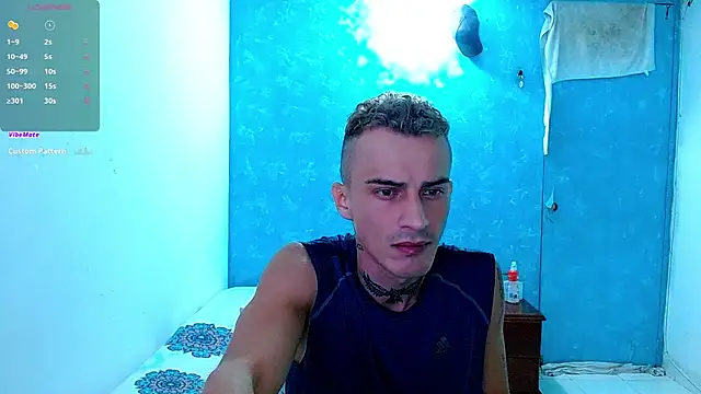 bray hotboy777 online show from February 20, 2025, 11:32 pm