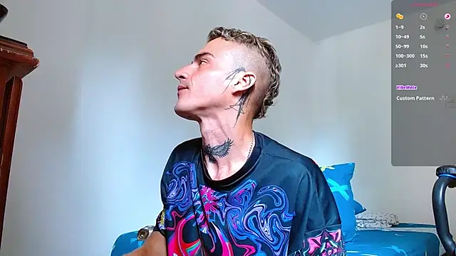 bray hotboy777 online show from October 2, 2025, 3:48 pm