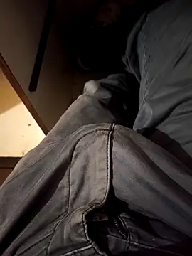 Snapshot of franko1987 chatting on February 1, 2026, 7:06 am franko1987 online show from February 1, 2026, 7:06 am