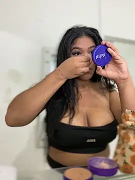 JennamartinyII online show from March 23, 2025, 2:37 am