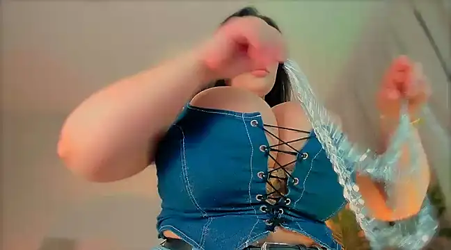  cherry bloss  online show from February 23, 2025, 4:17 am