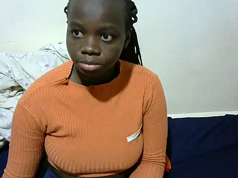 Snapshot of Thicky_kyla chatting on September 12, 2025, 1:50 am Thicky kyla online show from September 12, 2025, 1:50 am