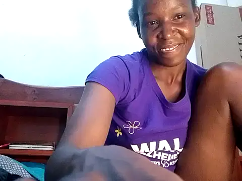 Claris2 online show from November 24, 2025, 7:58 pm