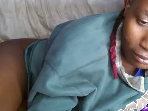 juiccypussy online show from February 15, 2026, 6:36 am