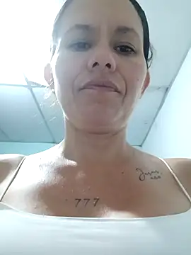 Snapshot of Magica_lorena chatting on March 15, 2025, 12:34 pm Magica lorena online show from March 15, 2025, 12:34 pm