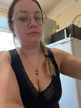 OlgaBuzzz online show from March 20, 2025, 12:00 pm