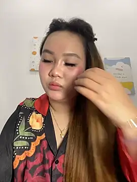 Odette68 online show from October 31, 2025, 8:33 am