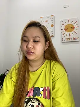 Odette68 online show from March 27, 2026, 9:43 am