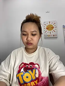 Odette68 online show from March 17, 2026, 4:59 am