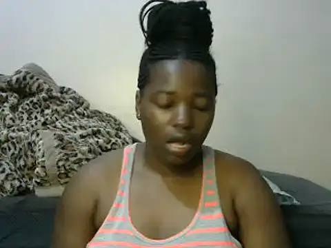 Snapshot of sweet_gal01 chatting on February 21, 2025, 1:33 am sweet gal01 online show from February 21, 2025, 1:33 am