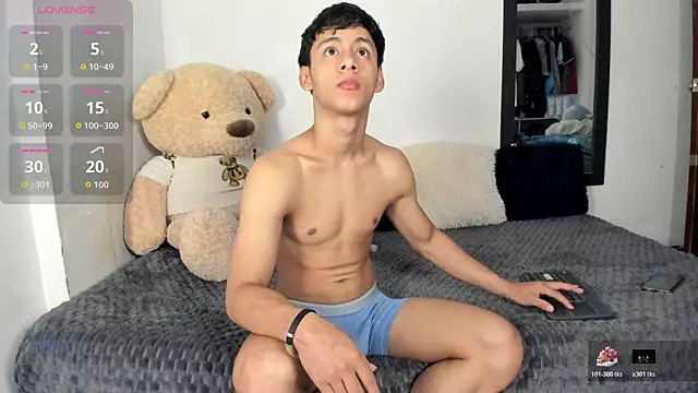 LittleParker online show from October 21, 2025, 12:37 pm