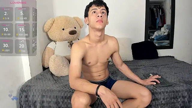 LittleParker online show from October 18, 2025, 12:51 pm