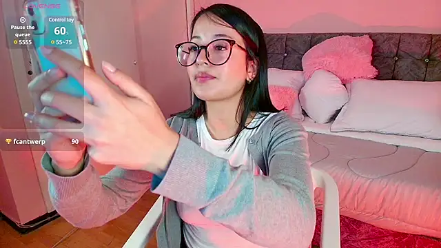 lovely  martina online show from March 18, 2025, 6:06 pm