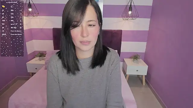 lovely  martina online show from December 9, 2024, 6:25 pm