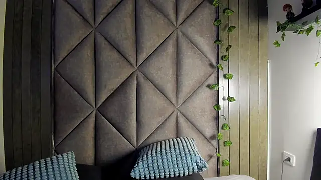 Snapshot of AbbyWathson chatting on March 3, 2026, 11:50 am AbbyWathson online show from March 3, 2026, 11:50 am