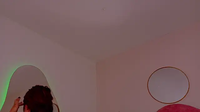 AbbyWathson online show from October 1, 2025, 7:51 pm